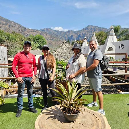 Fungi Tipis Hotell Tepoztlán Exteriör bild
