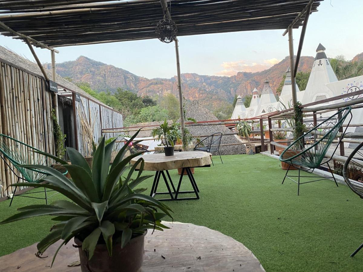 Fungi Tipis Hotell Tepoztlán Exteriör bild